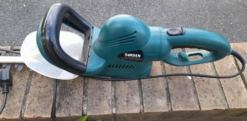 Hedge trimmer green 420w - -,