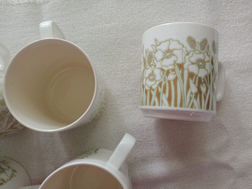 Hornsea fleur cups vintage - cups,