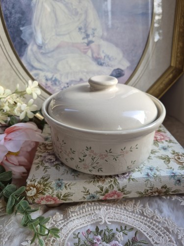 Vintage floral casserole dish - vintage,