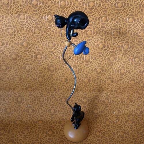 Cat and mouse - and, chase