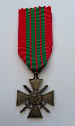 Croix guerre 45 - de, (l226)