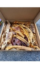 Large natural dog treats box 20 Piece Beef Pork Chicken Ears Feet Trachea Jerky 
