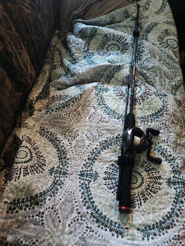Ugly stick gx2 with - 5'6",