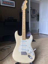 Fender Stratocaster American Standard 2011 Olympic White Bareknuckle pickups