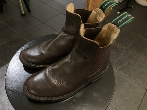 Child size brown - child’s,