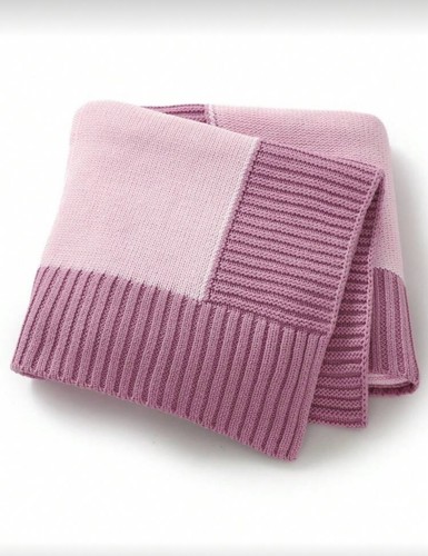 Knitted patchwork blanket - patchwork,
