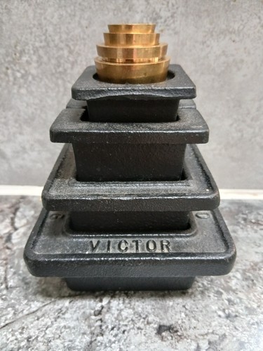 Vintage victor cast weights - victor,