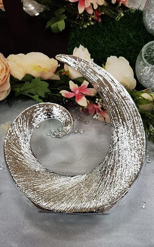 Elegant brushed swirl ornament - brushed,