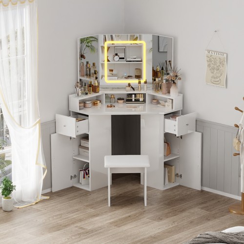 Dressing table corner - dressing,