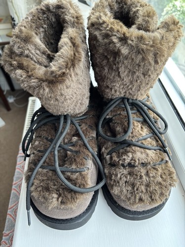 Women faux fur moccasin - women's,