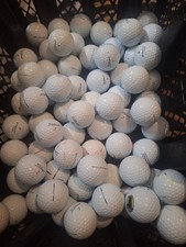 12 TITLEIST PRO V1 GOLF BALLS