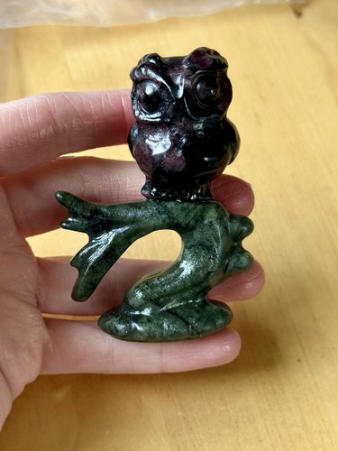 Garnet arfvedsonite crystal - in,