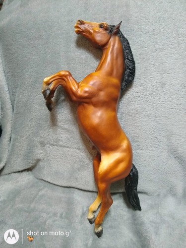 Breyer jumping horse stone - breyer,
