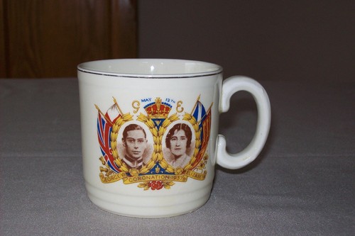 Coronation mug 1937 georges - coronation,