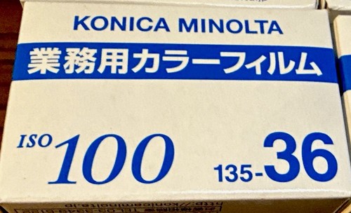 Konica minolta 100 35mm - minolta,