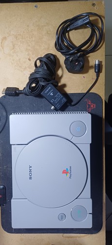 Sony playstation console - 1,