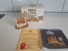 Lilliput Lane Miniature