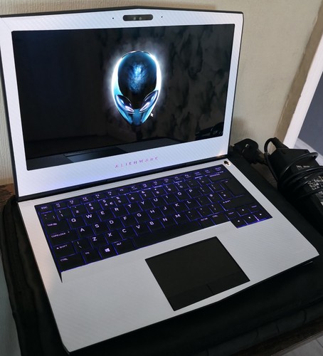 Alienware oled - r3,