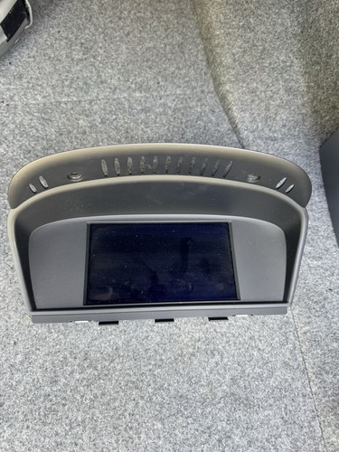 Bmw e9x idrive navigating - bmw,