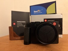 Leica D-Lux 7 Camera and