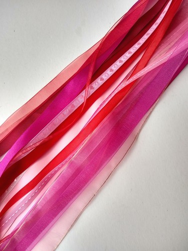 Red pink ribbon bundle 15 - &,