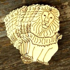 10x Wooden Lion African Male