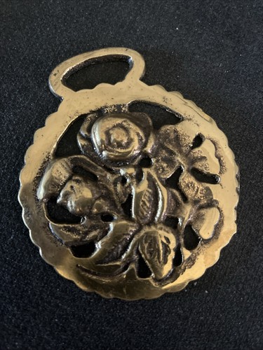 Brass horse medallion antique - brass,