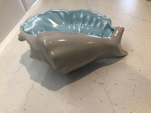 Poole pretty vintage conch - poole,