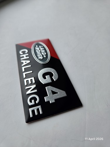 Land rover challenge badge - rover,