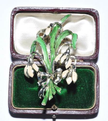 Gorgeous vintage signed - gorgeous,