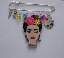 Frida kahlo kilt pin brooch