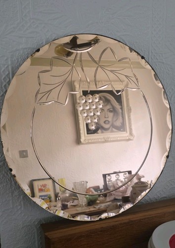 Art deco mirror vines grapes - deco, mirror.
