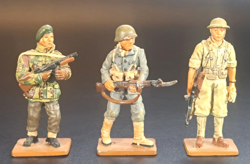 Del prado world war - world,