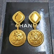 CHANEL Gold Plated CC Logos