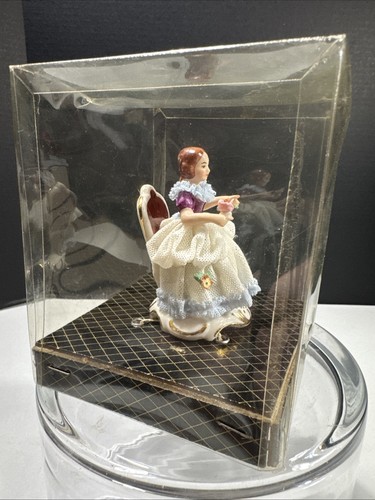Dresden vintage porcelain - dresden, lace