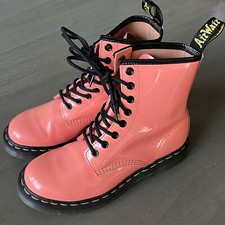 Dr. Martens Womens Size 7