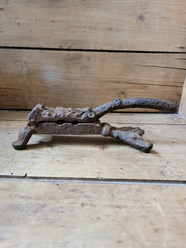 Original victorian cast iron - a,
