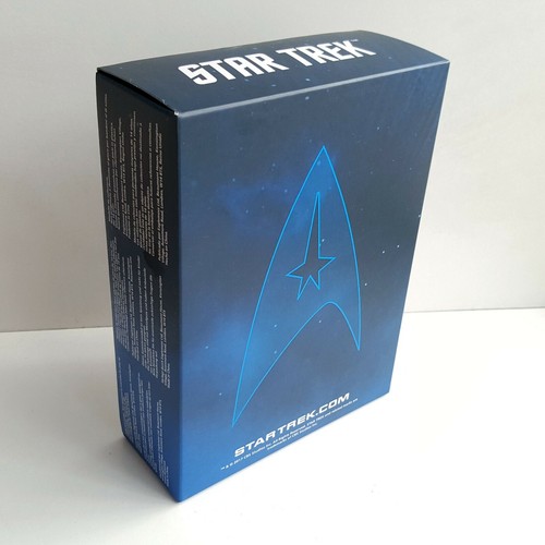 Star trek voyager die cast - voyager, die-cast