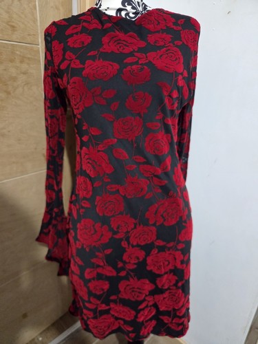 Bnwt boohoo red - red, devore