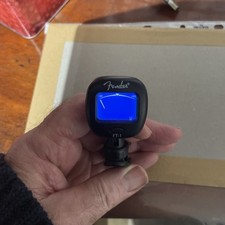 Fender FT-1 Pro Clip-On Tuner, For Electric, Acoustic & Bass Guitars & Ukuleles,