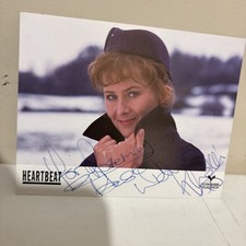 HEARTBEAT SIGNED 6X4 PHOTO OF
