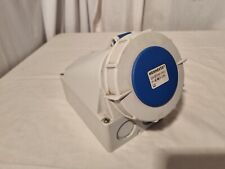 Mennekes 63A-6h/200-250V AC