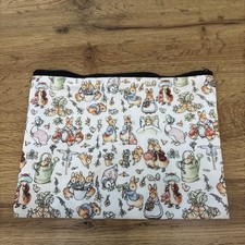 P Rabbit Pouch Zipped Makeup