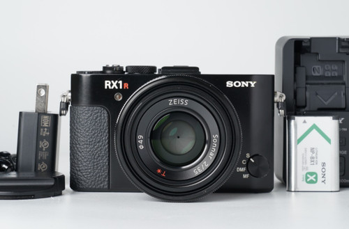 Near mint sony cyber shot - [near,