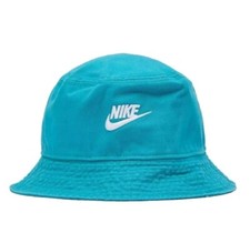 Nike Sportswear Club Logo APEX