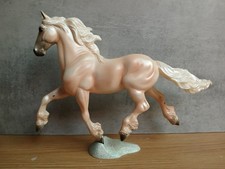 Breyer Noelle 2008 Holiday Horse on Goffert mould