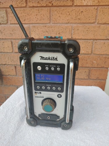 Makita dmr 104 dab - 104,