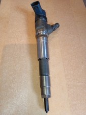 M9R 630 DIESEL FUEL INJECTOR RENAULT TRAFIC/VAUXHALL VIVARO 2010-2014