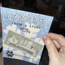 Lizzie kate snow story cold - bn,