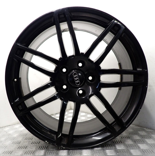 Audi black alloy - 4l,